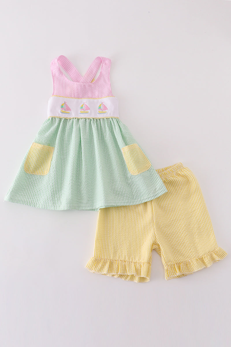 Seersucker sailboat embroidery girl set